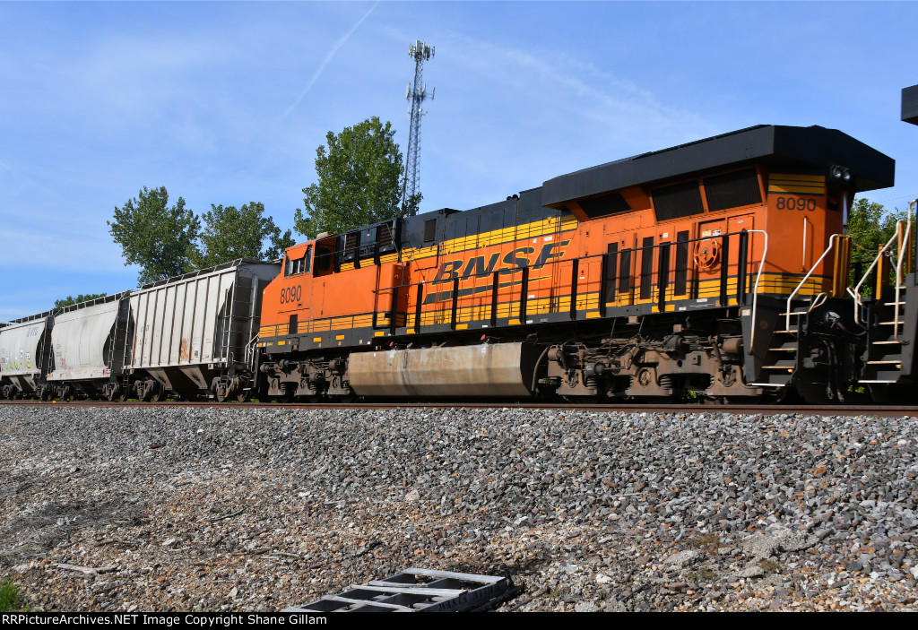 BNSF 8090 Roster shot